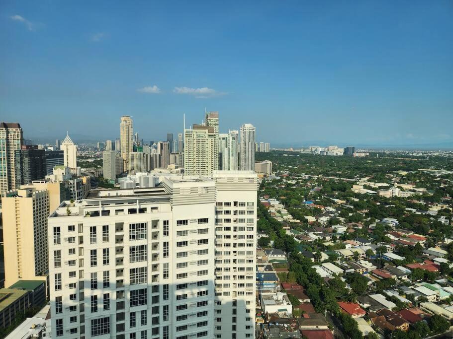 Makati Penthouse With Stunning City Skyline View Manila Eksteriør billede
